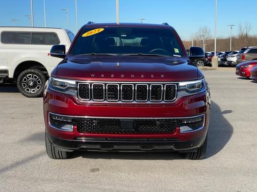 2024 Jeep Wagoneer Base