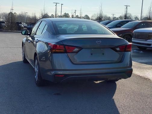 2024 Nissan Altima 2.5 S