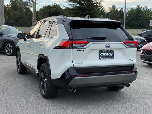 2019 Toyota RAV4 Hybrid XSE