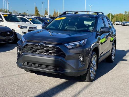 2023 Toyota RAV4 XLE Premium