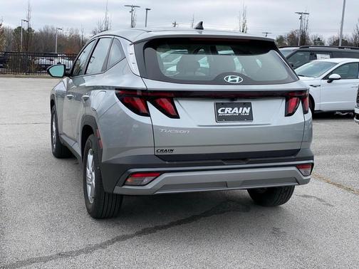 2025 Hyundai TUCSON SE