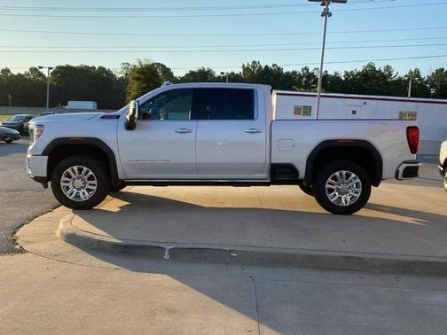 2022 GMC Sierra 2500 Denali