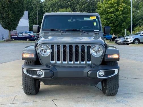 2021 Jeep Gladiator Overland