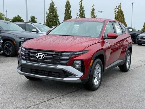 2025 Hyundai TUCSON SE