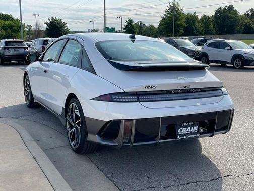 2025 Hyundai IONIQ 6 Limited