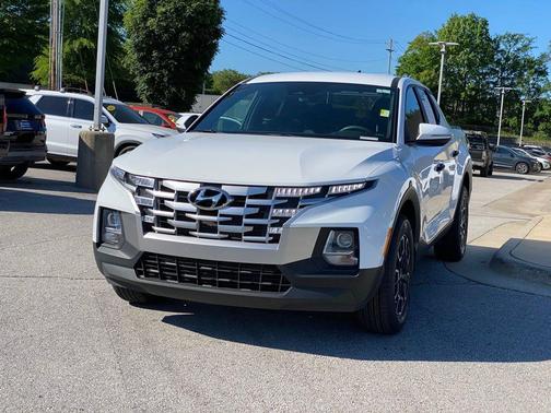 Ice White 2022 Hyundai SANTA CRUZ 2.5L SEL