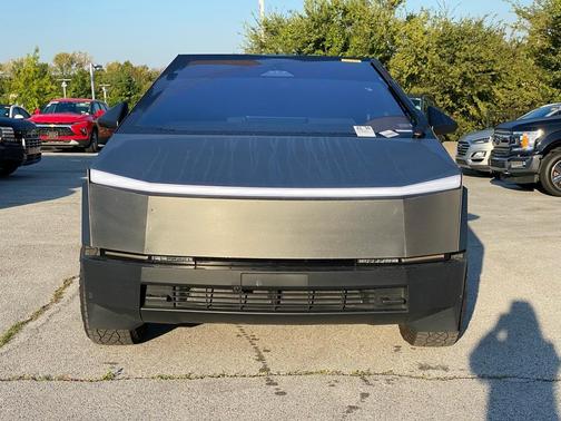 2024 Tesla Cybertruck Cyberbeast