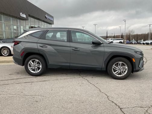 Gray 2026 Hyundai TUCSON SE