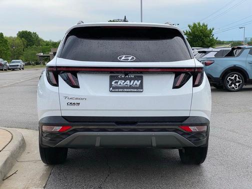 White Pearl 2023 Hyundai TUCSON Limited