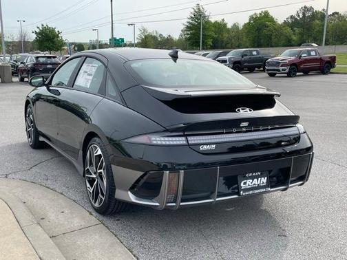 2025 Hyundai IONIQ 6 SEL