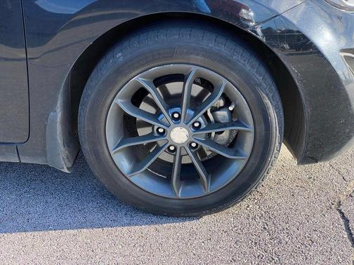 Black Diamond 2016 Hyundai ELANTRA SE
