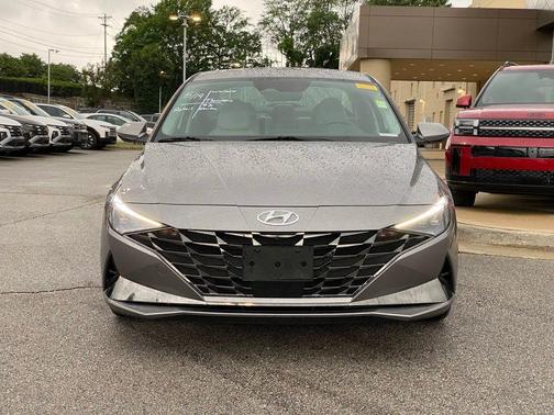 Metal 2022 Hyundai ELANTRA Limited