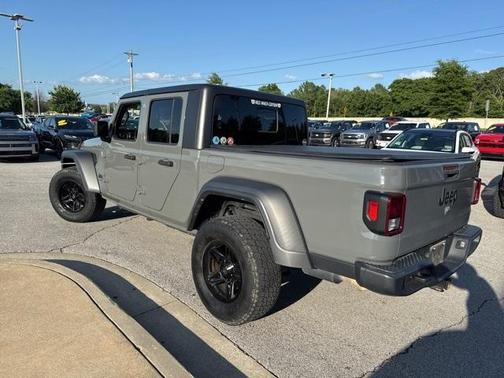 2020 Jeep Gladiator Sport