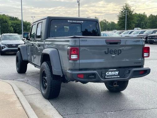 2020 Jeep Gladiator Sport