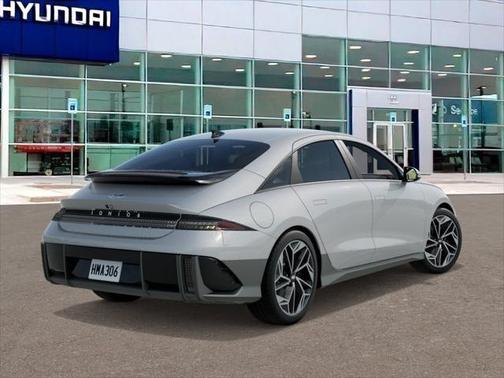2025 Hyundai IONIQ 6 SEL