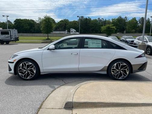 2025 Hyundai IONIQ 6 SEL