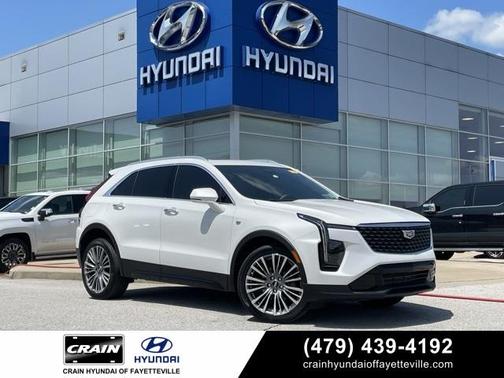 2024 Cadillac XT4 Premium Luxury