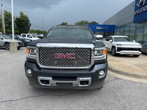 2017 GMC Sierra 2500 Denali
