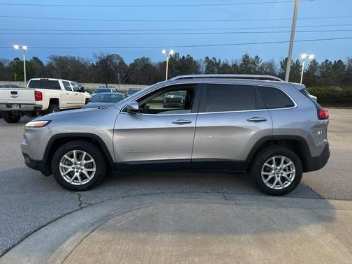 2018 Jeep Cherokee Latitude Plus