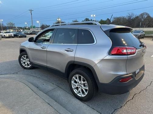 2018 Jeep Cherokee Latitude Plus
