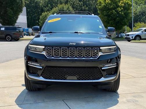 2023 Jeep Grand Cherokee Summit