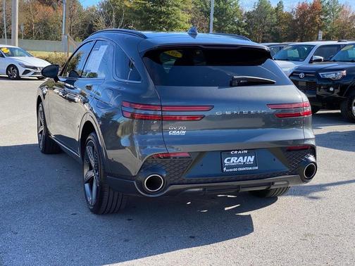 2023 Genesis GV70 2.5T