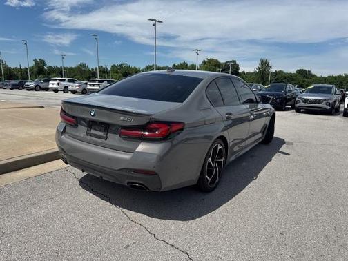 2021 BMW 540 i