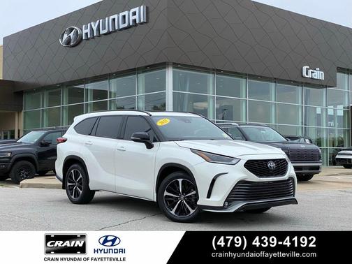 Blizzard Pearl 2021 Toyota Highlander XSE