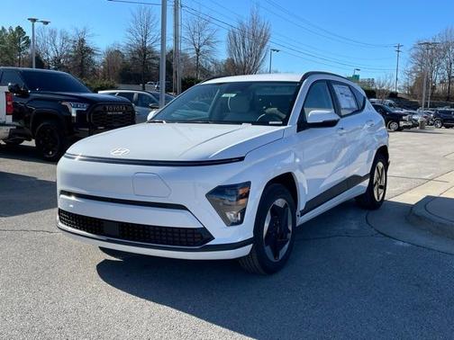 2025 Hyundai KONA EV SEL
