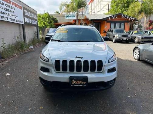 2017 Jeep Cherokee Altitude