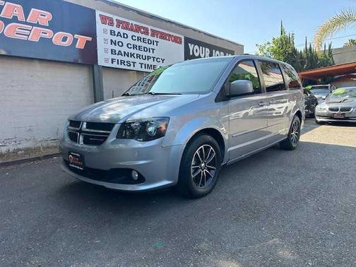2016 Dodge Grand Caravan R/T