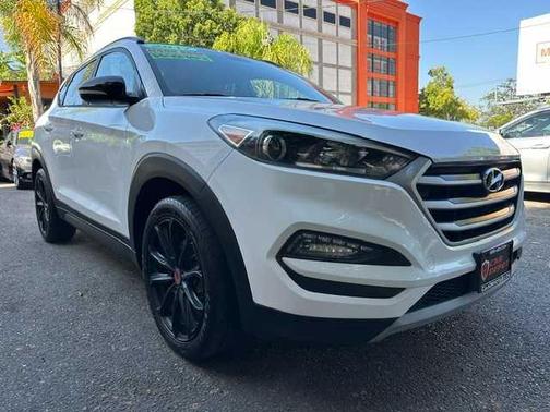 Dazzling White 2017 Hyundai TUCSON Night