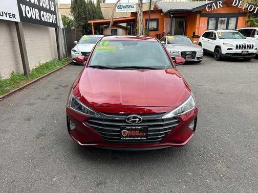 2019 Hyundai ELANTRA SEL