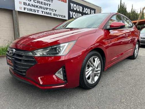 2019 Hyundai ELANTRA SEL