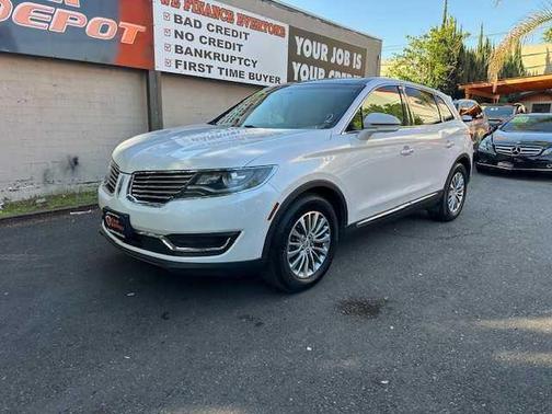 2016 Lincoln MKX Select