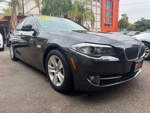 2011 BMW 528 i