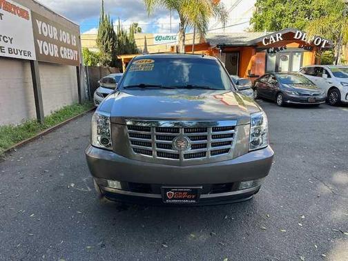 2014 Cadillac Escalade Luxury
