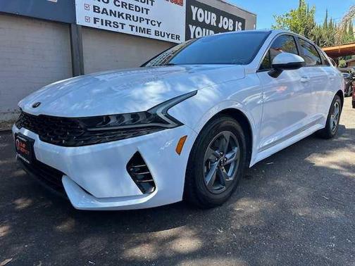 2021 Kia K5 LX