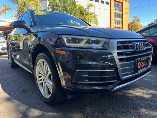 2018 Audi Q5 2.0T Premium Plus