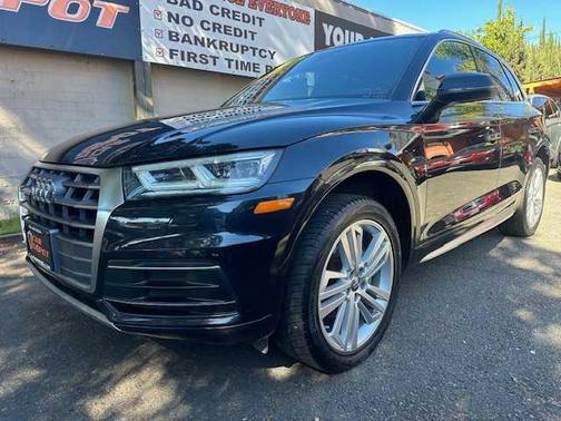 2018 Audi Q5 2.0T Premium Plus