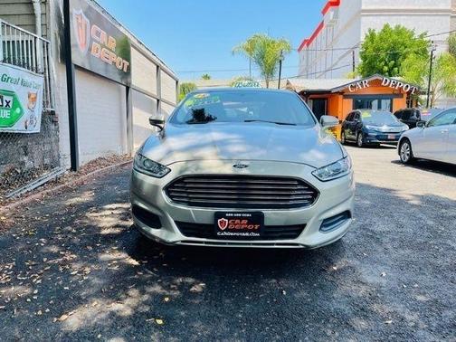 2015 Ford Fusion SE