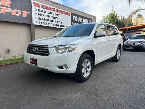 2010 Toyota Highlander SE