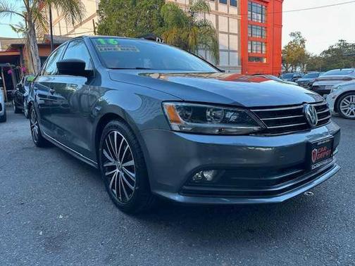 2016 Volkswagen Jetta 1.8T Sport