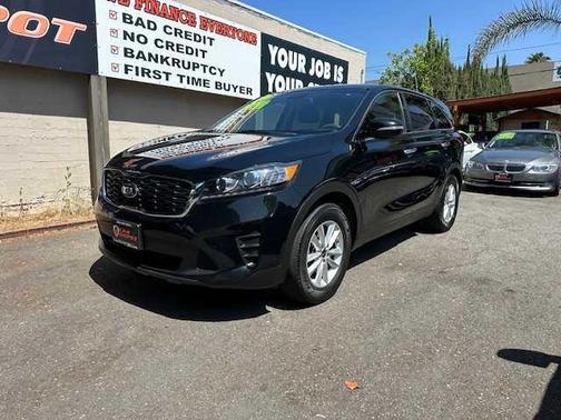 2019 Kia Sorento L
