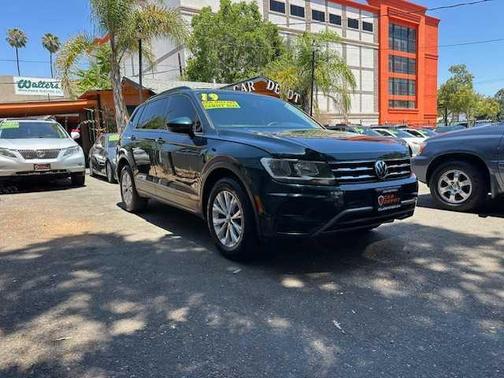 2019 Volkswagen Tiguan 2.0T S