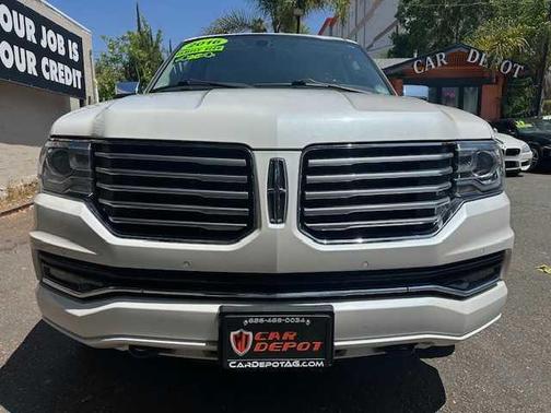 2016 Lincoln Navigator Select