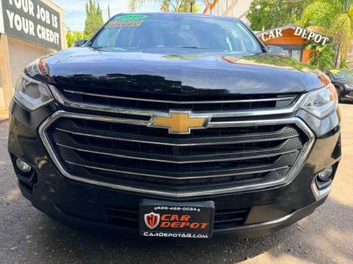 Black 2019 Chevrolet Traverse LT Cloth