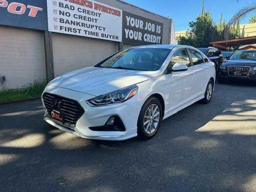 2019 Hyundai SONATA SE
