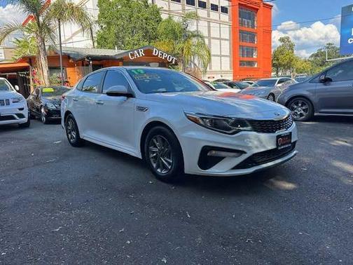 2019 Kia Optima LX