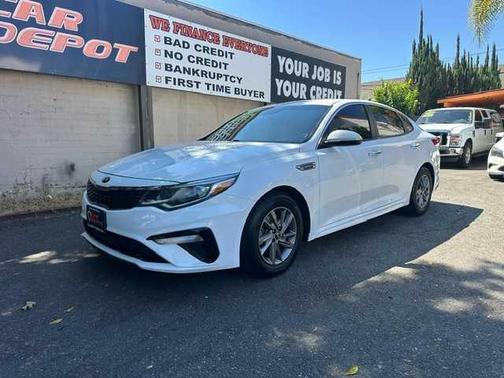White 2020 Kia Optima LX